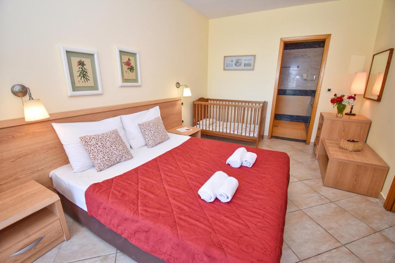 Corfu Resorts Apartments ペレカス エクステリア 写真